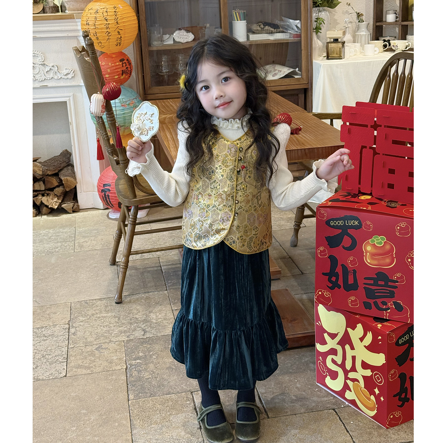 壹妈童装女童2025秋冬季新款套装中国风加厚唐装女宝宝洋气拜年服