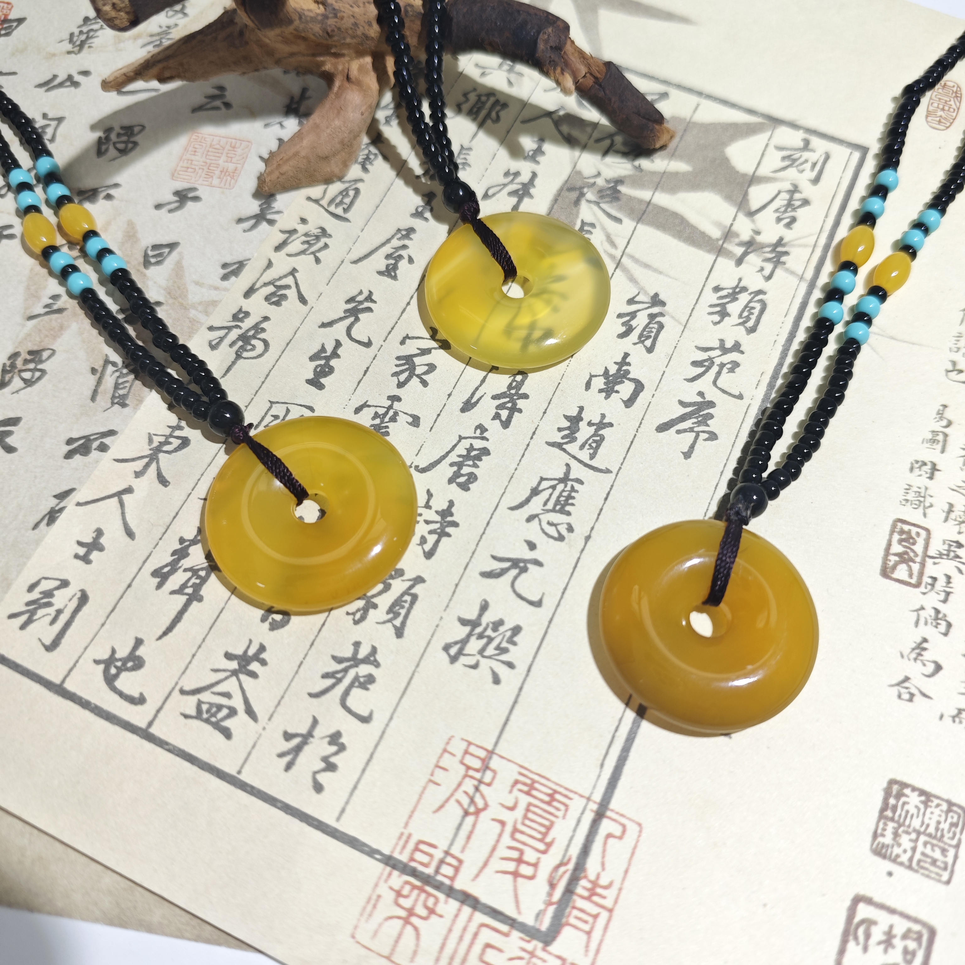 天然玉石 民族风冰黄色平安扣吊坠 多样性发货拍一发一 M204