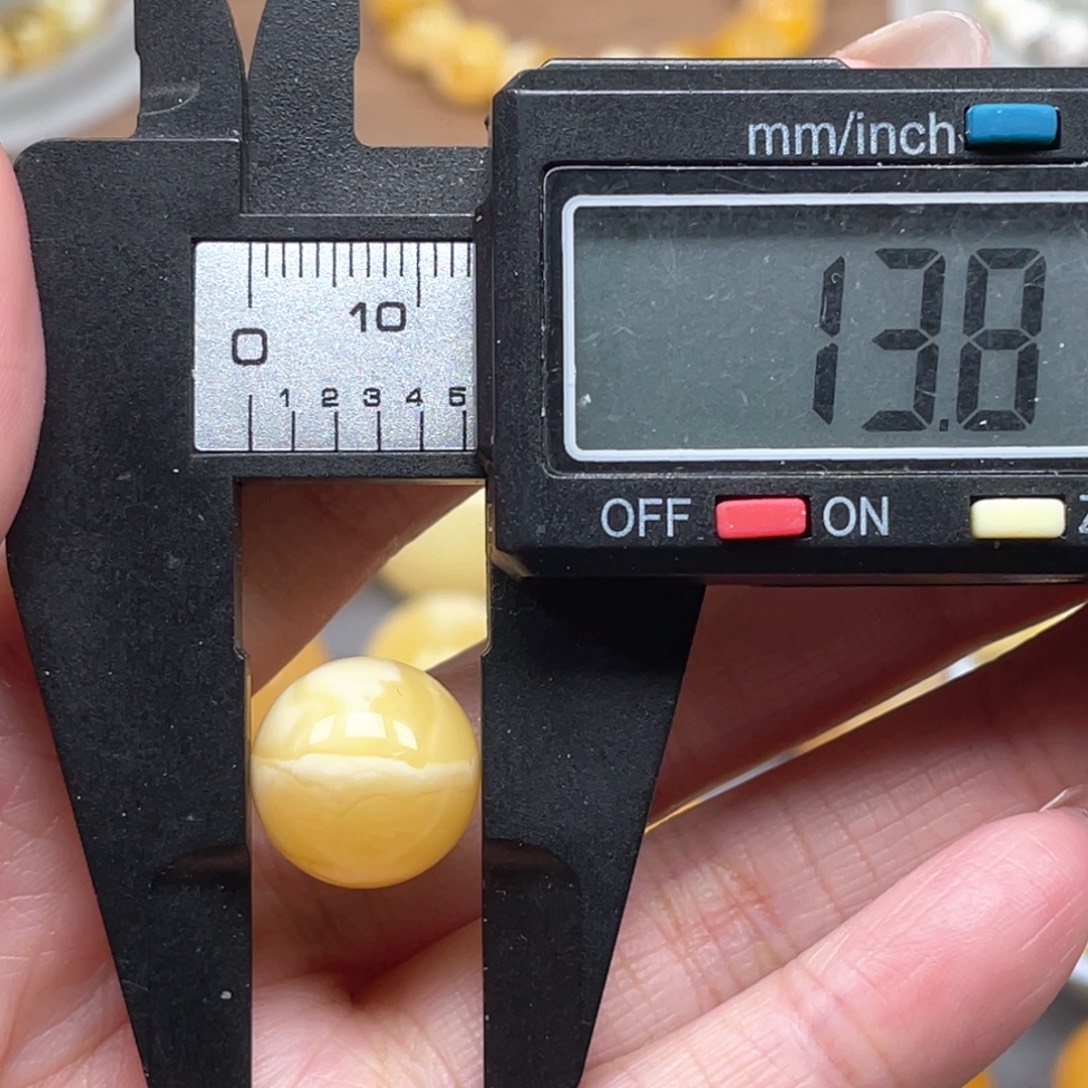 大***月琥珀未镶嵌裸石天然