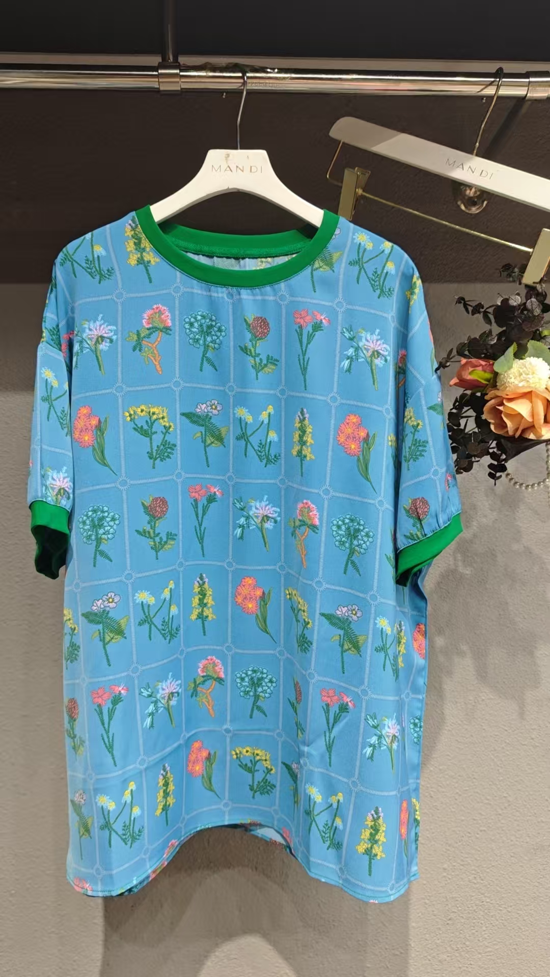 219-设计师款  定制量身打造妈妈装 圆领百搭显瘦上衣