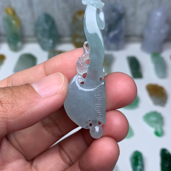 翡翠吊坠(不含链)未镶嵌