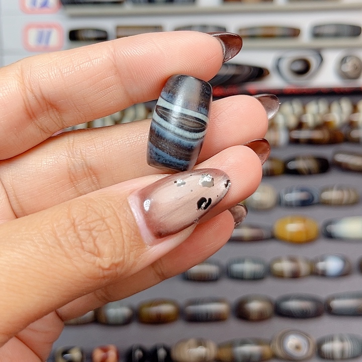 未镶嵌玛瑙/玉髓珠宝半成品太**蒙