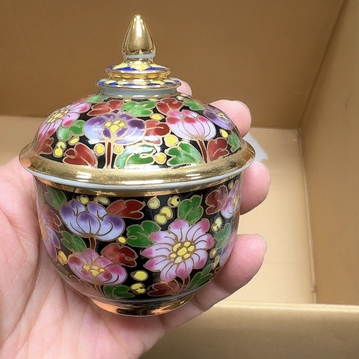 瓷片哈哈哈哈哈哈哈