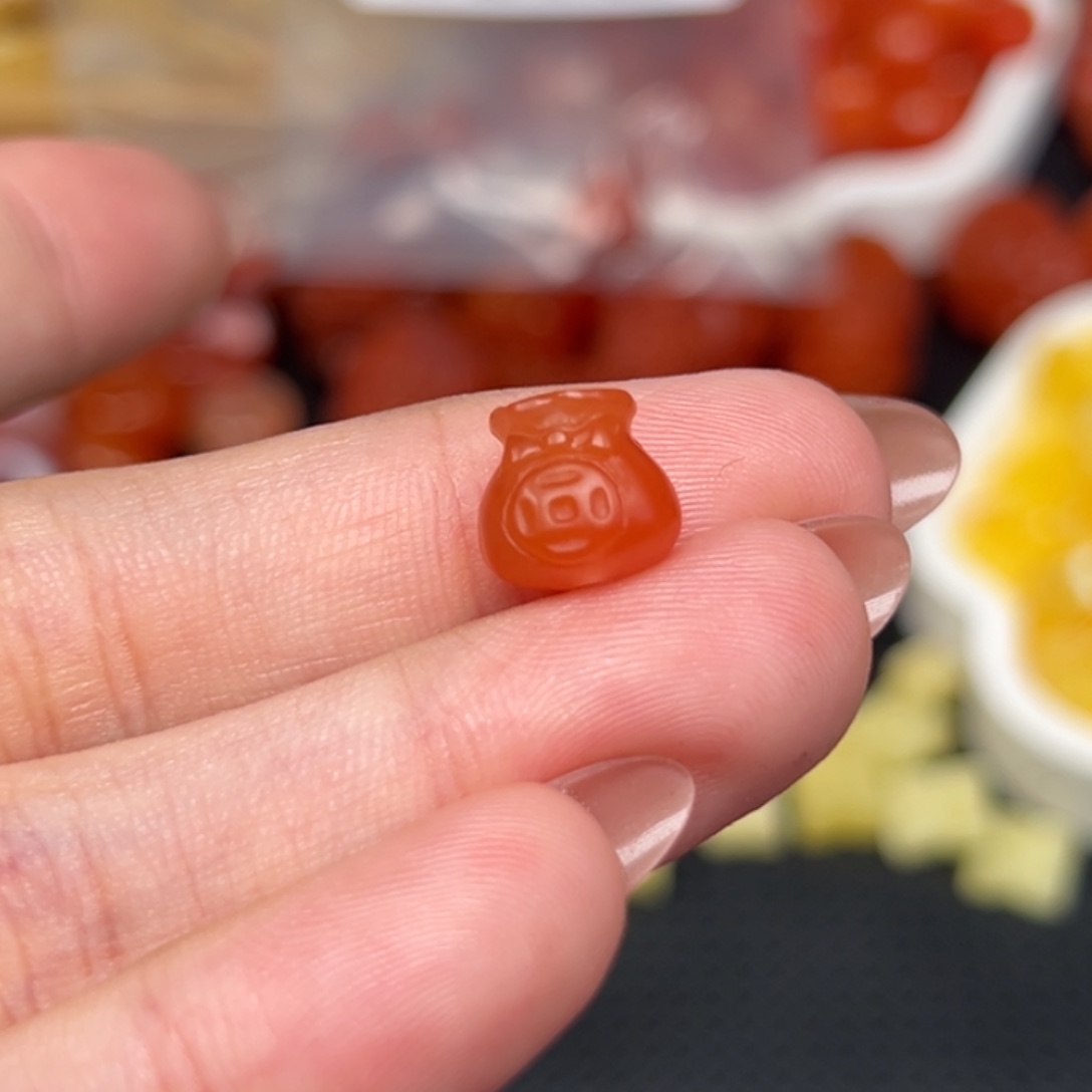 小***钰吊坠(不含链)未镶嵌南红玛瑙