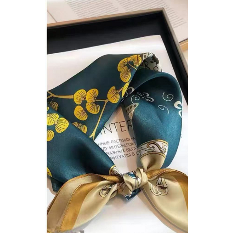 【墨韵枫雅】u158轻奢高定贵气蓝枫叶链条款百搭70方巾仿真丝