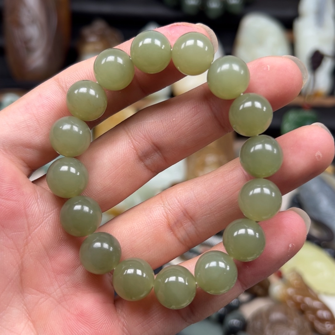 和田玉把件未镶嵌