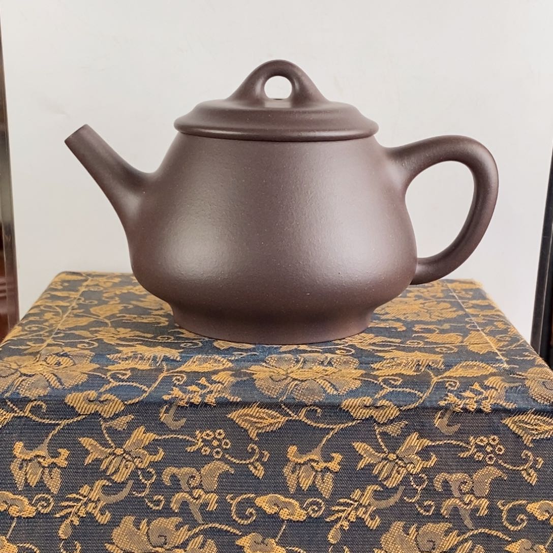 紫砂茶壶宜兴紫砂工艺美术精品