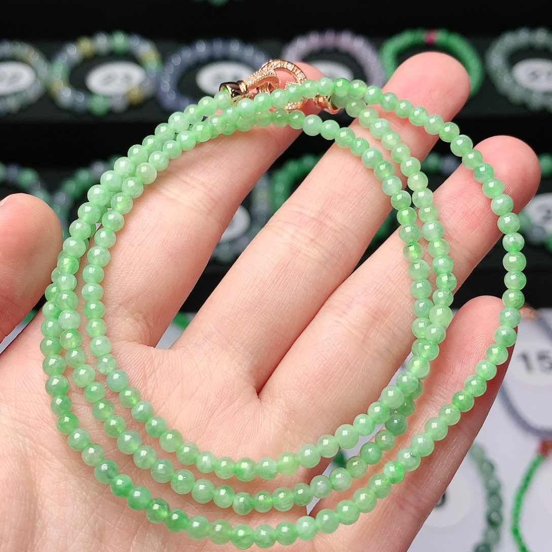 翡翠手链未镶嵌翡翠