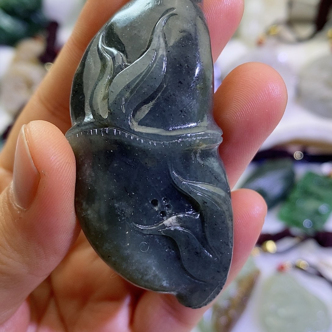 和田玉（糖玉）颈饰足铂镶嵌快***天