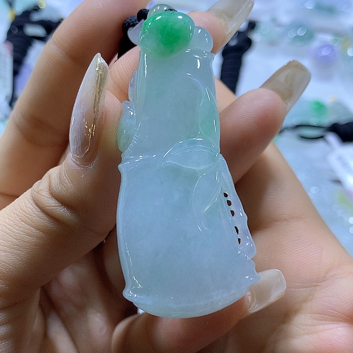 翡翠颈饰未镶嵌天然翡翠A货吊坠