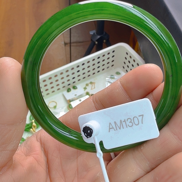 和田玉（碧玉）手镯未镶嵌