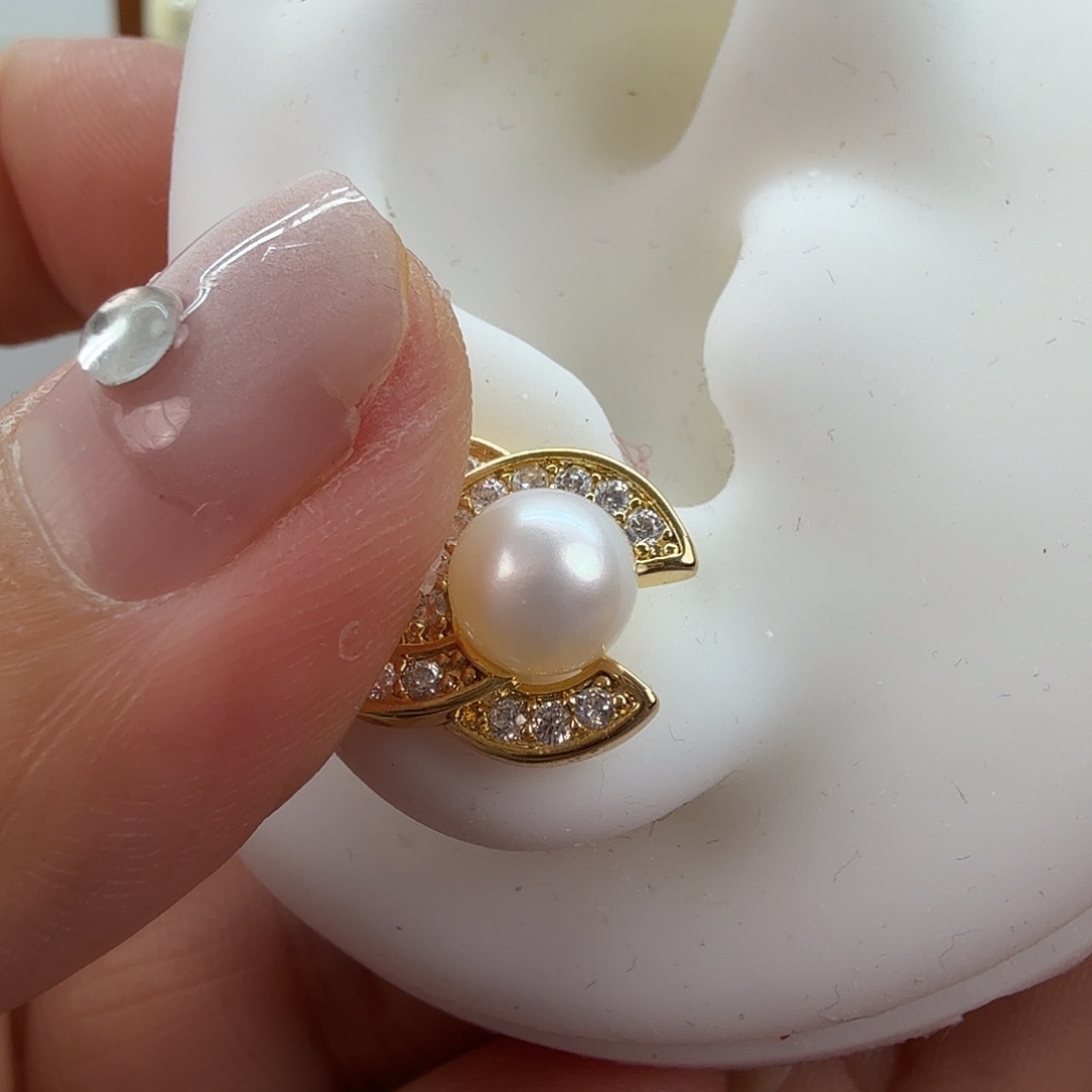 耳饰淡水珍珠未镶嵌