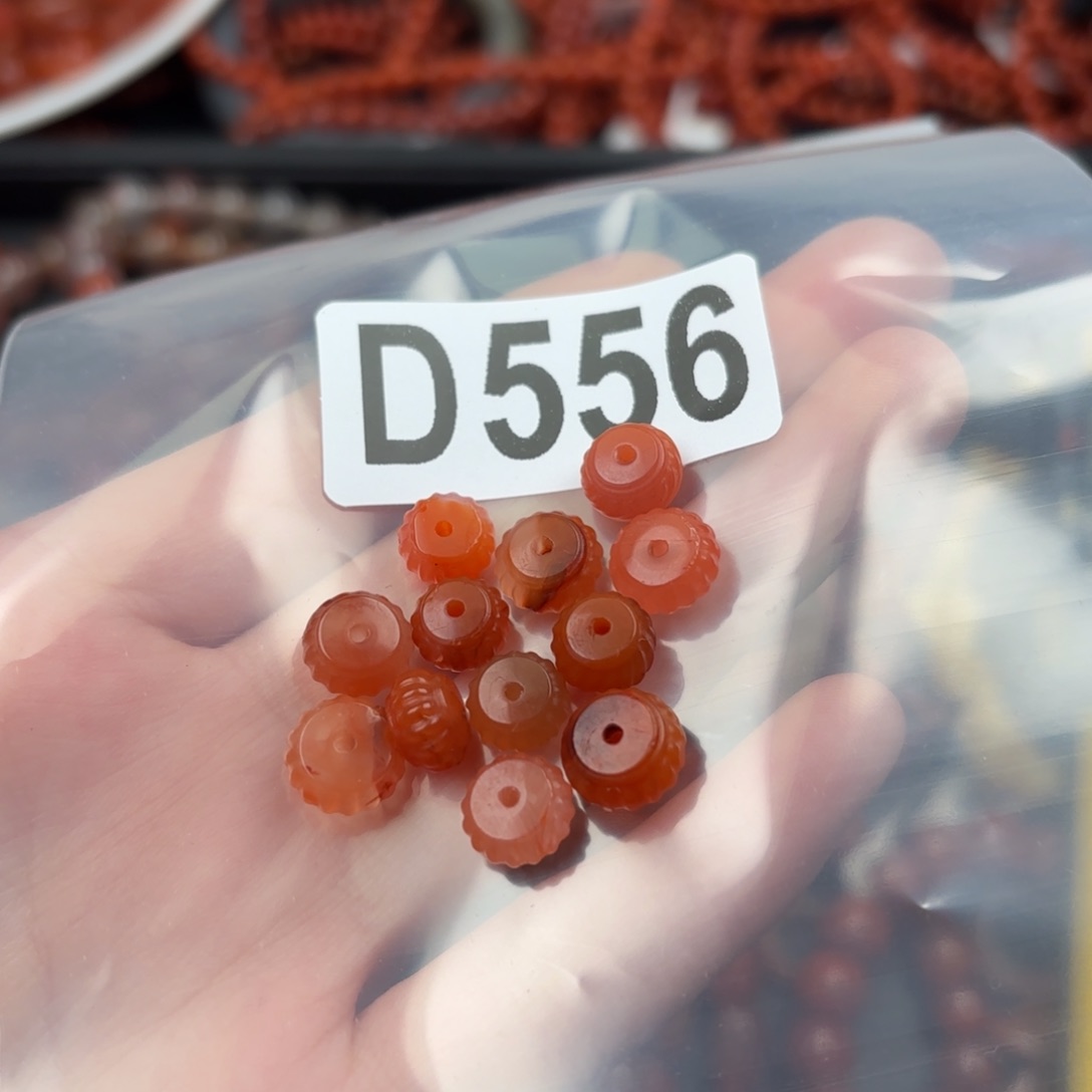 南红玛瑙珠宝奇石未镶嵌