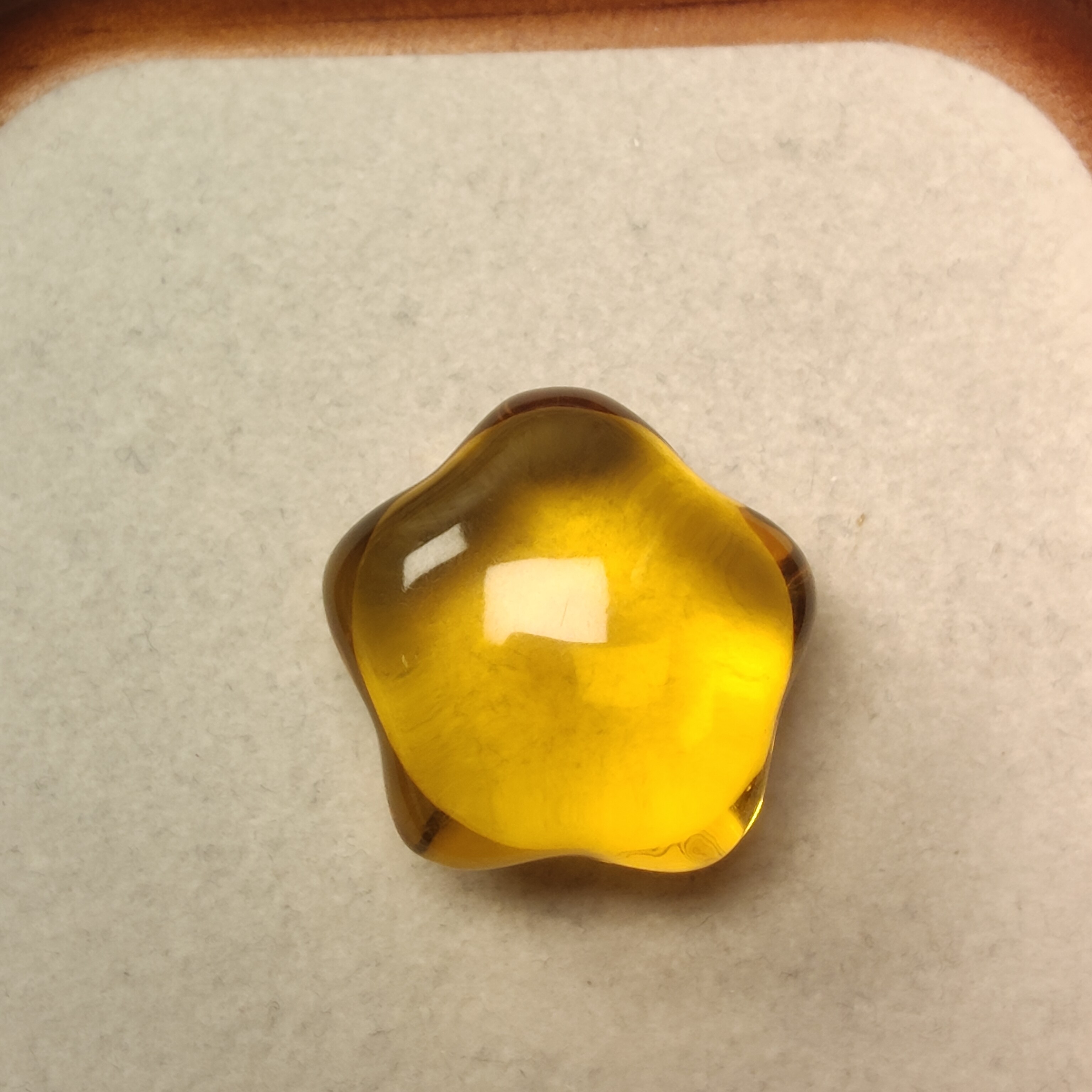 天然金珀星星吊坠