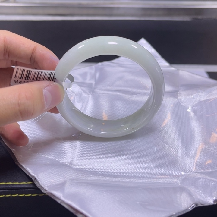 翡翠手镯未镶嵌天然a货翡翠多样性发货