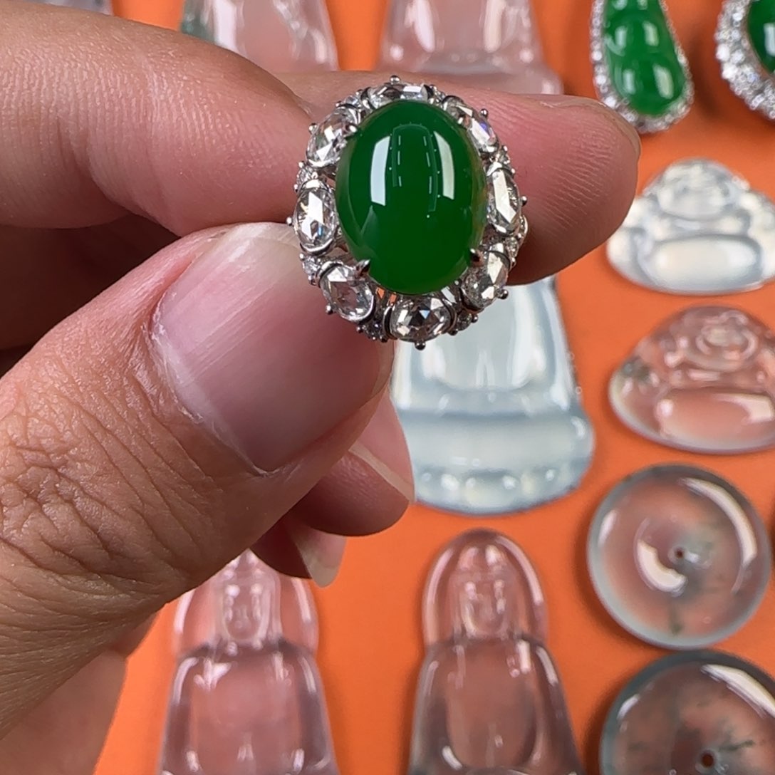 定制翡翠未镶嵌天然