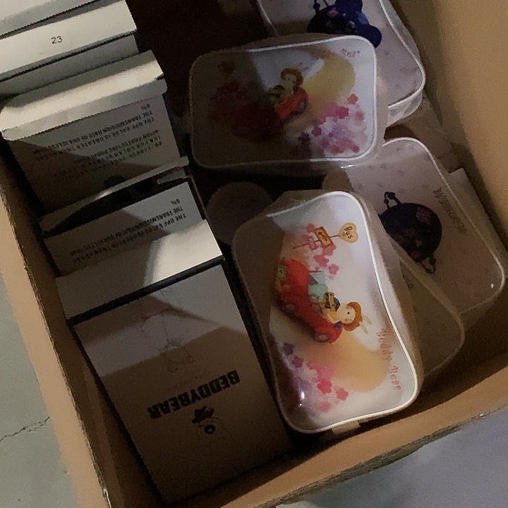 叶***叶女宝粉色的防晒衣