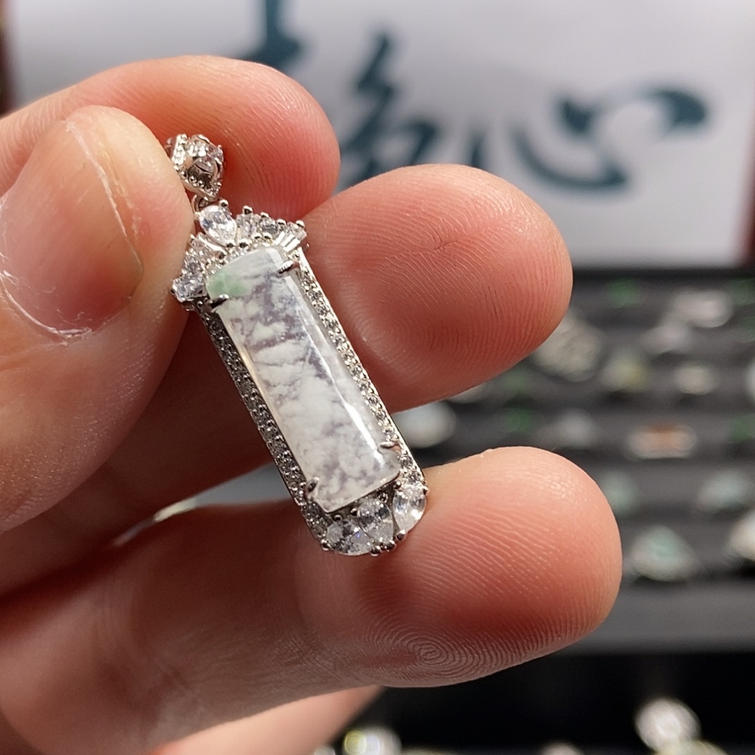 翡翠银S925镶嵌颈饰