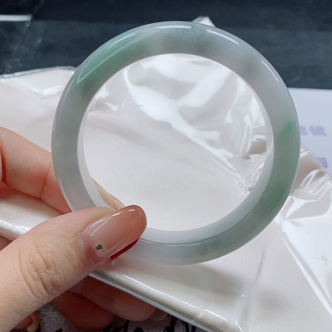 【闪购商品】未镶嵌手镯翡翠560号