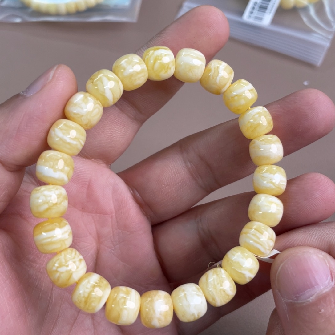 琥珀裸石未镶嵌15900000000