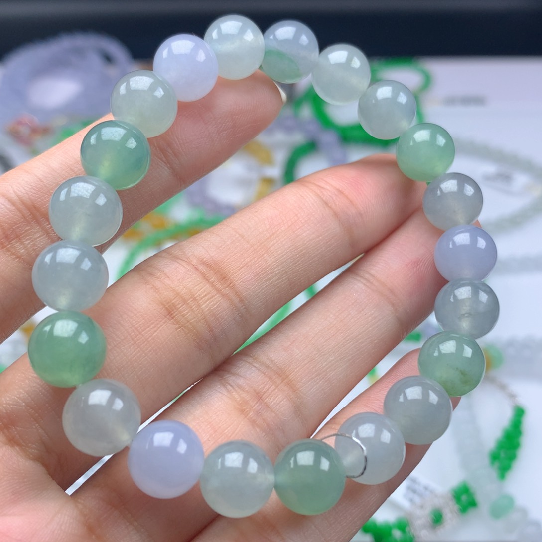 翡翠手链未镶嵌卡