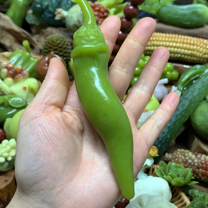 蛇纹石玉手把未镶嵌