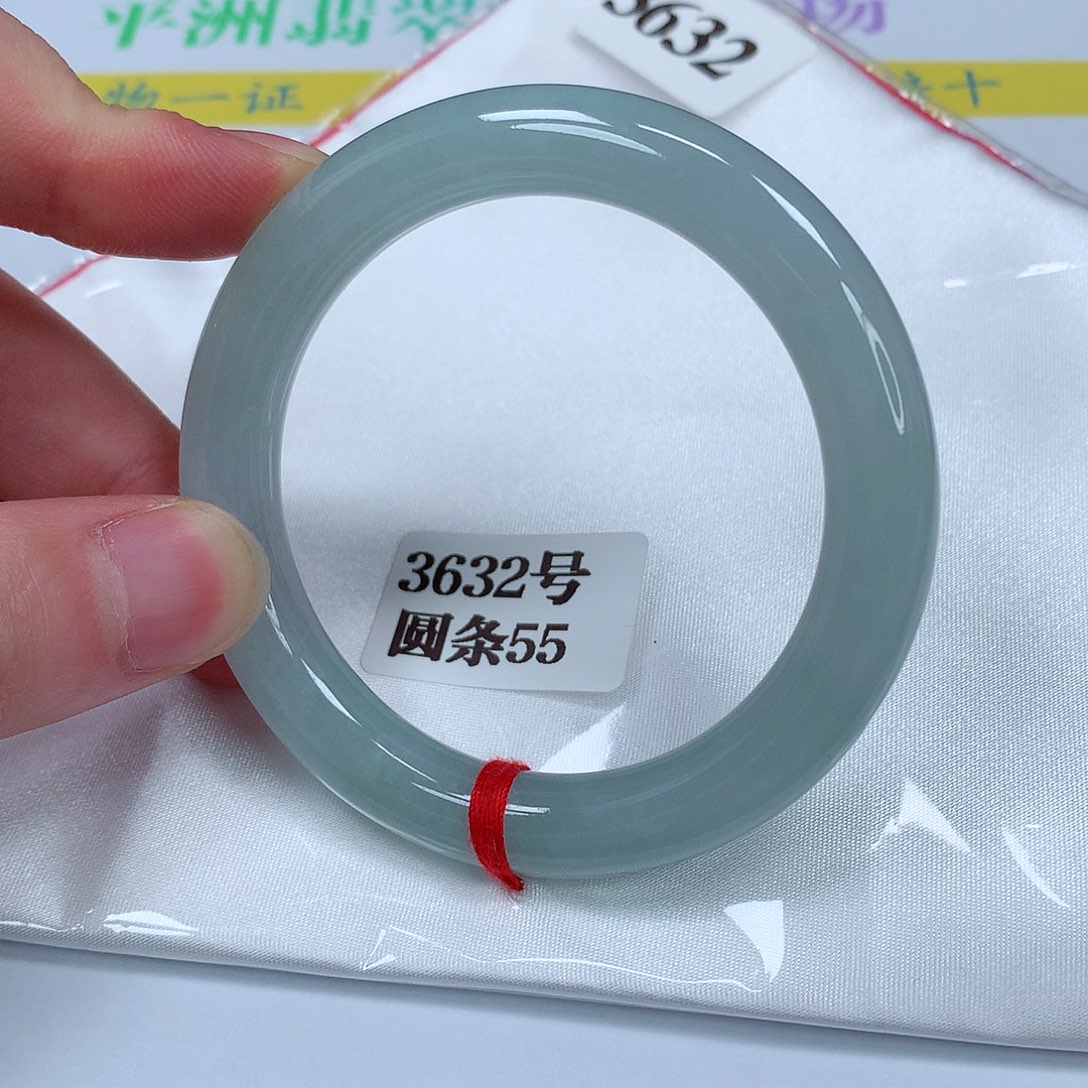 【闪购商品】翡翠未镶嵌手镯3632号
