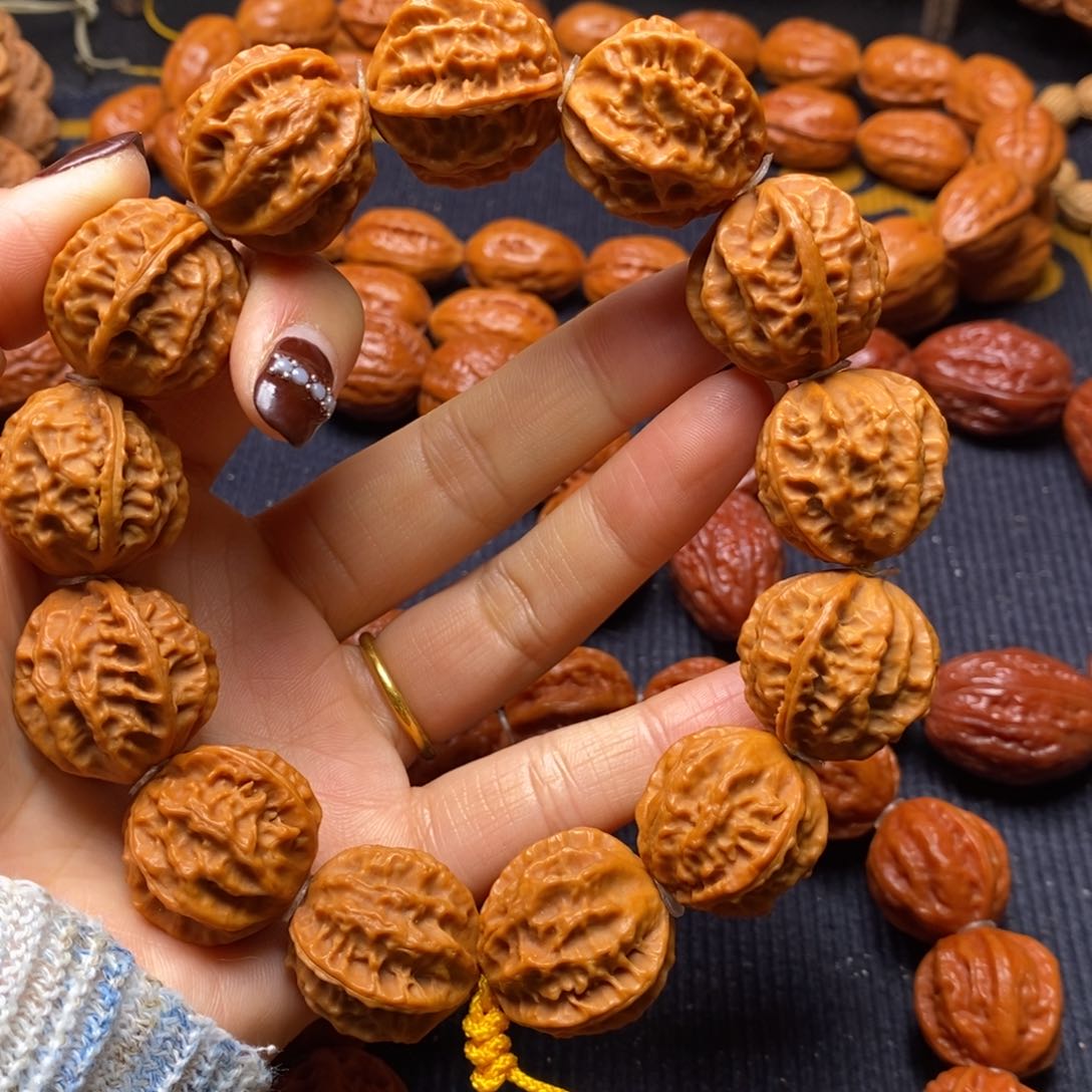 【闪购商品】吊坠文玩核桃龙脊八棱手串