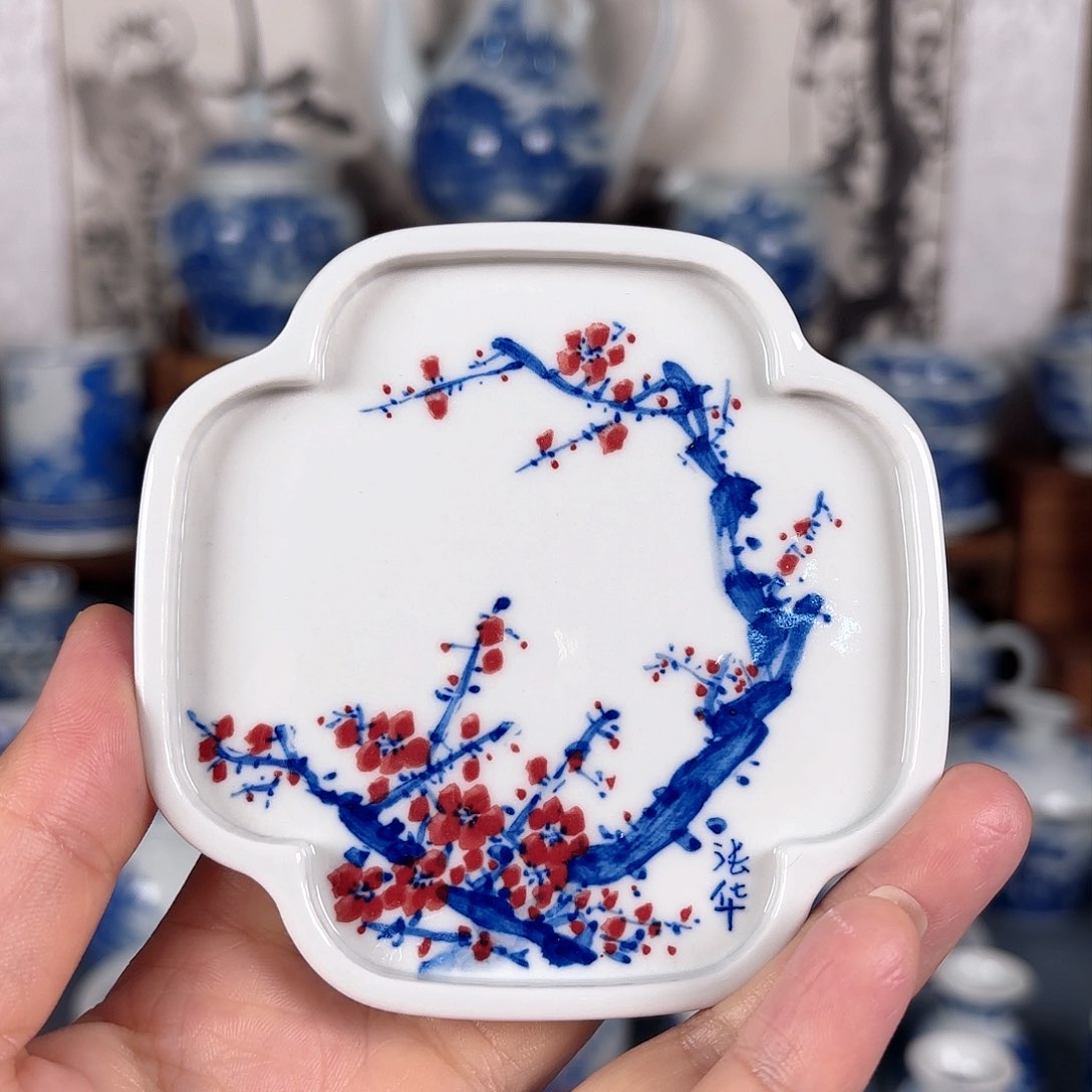 杯青花瓷器手绘作品杯垫