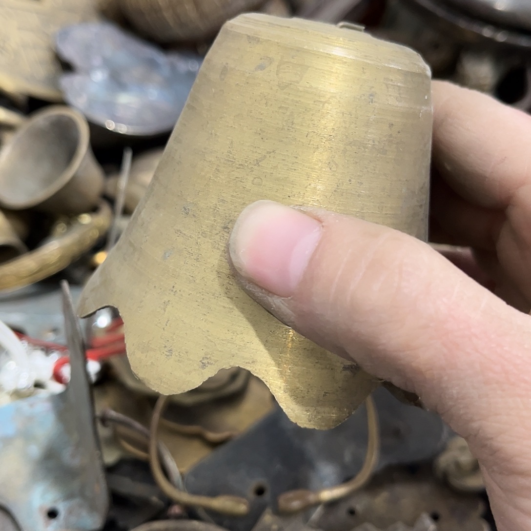 山***下闪电购铜摆件工艺品