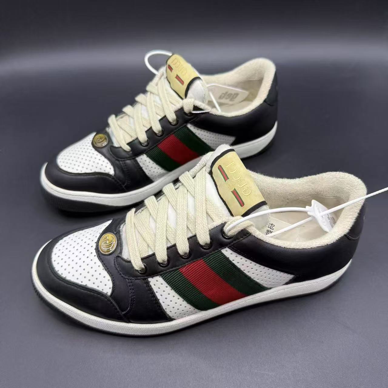 95新 GUCCI/古驰 男士休闲时尚黑白熊猫配色脏脏鞋40欧码 ca702t