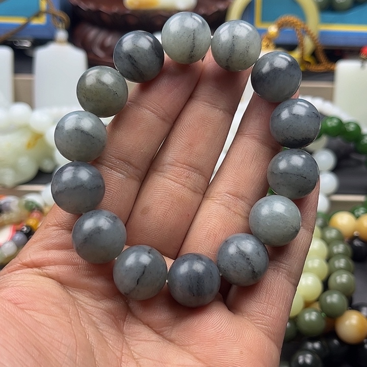 和田玉手串未镶嵌吃*菜