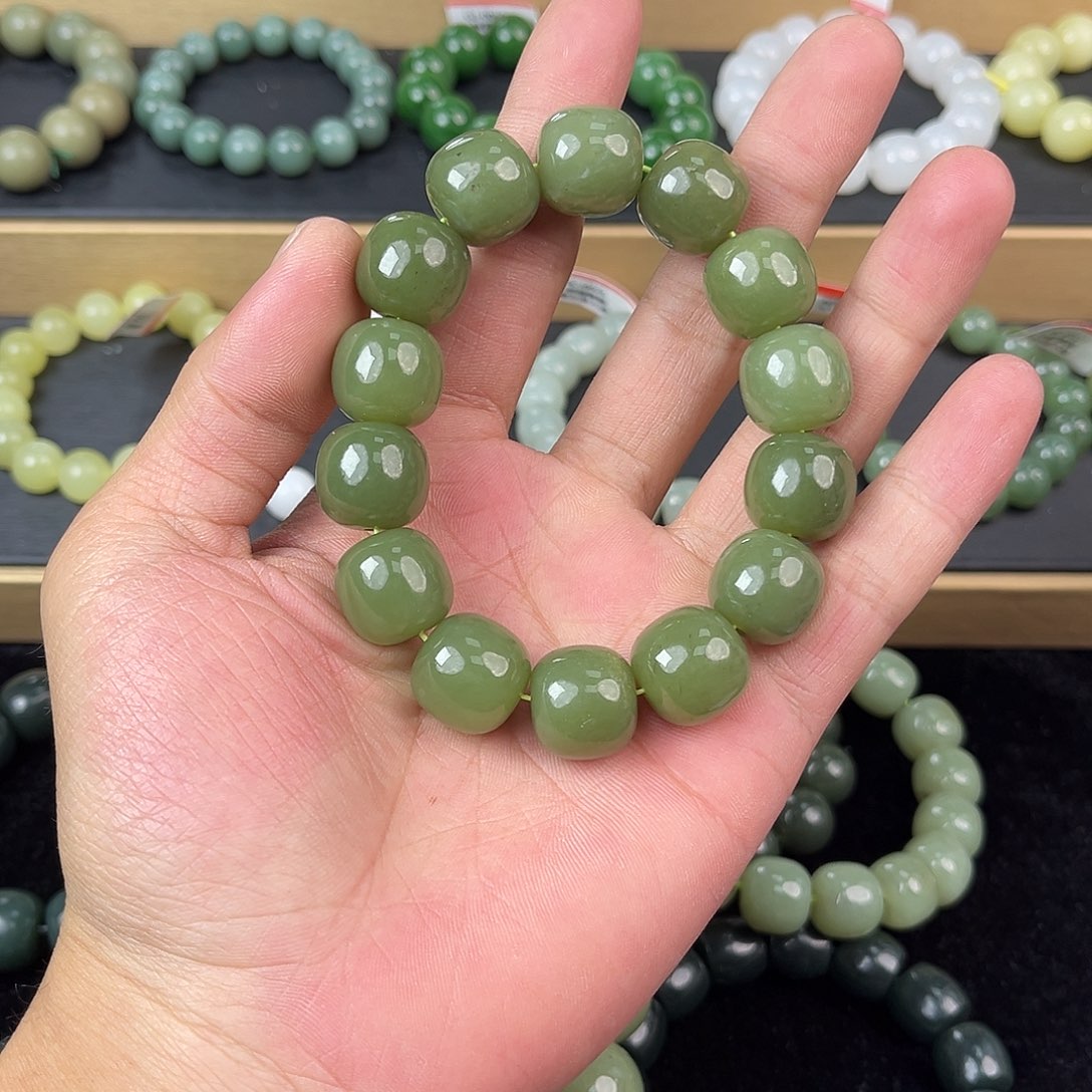 和田玉手串未镶嵌集****技纯天然新疆和田玉若羌青黄口