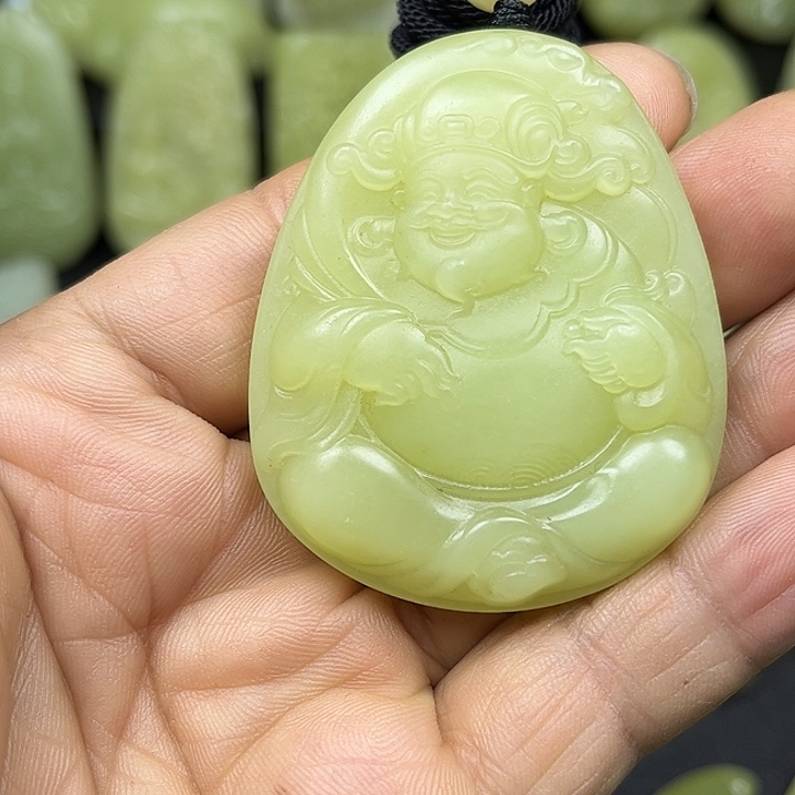 和田玉（糖玉）未镶嵌颈饰