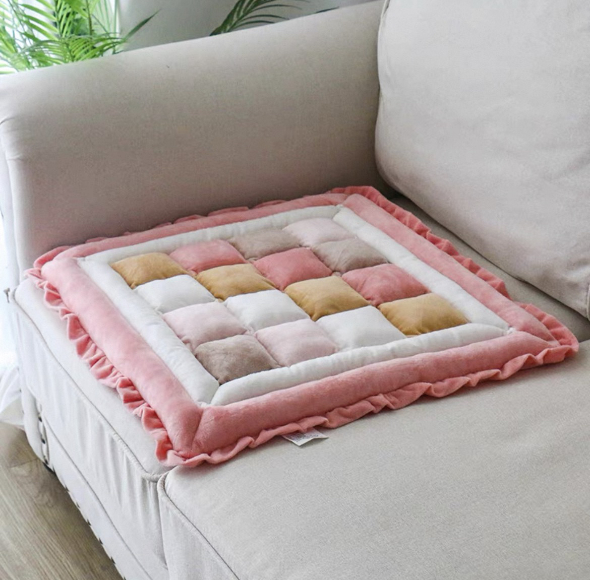 真拼垫子尺寸约50*50 发一个