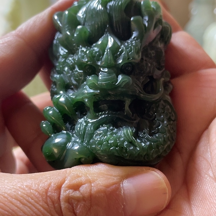 大***城和田玉未镶嵌挂件