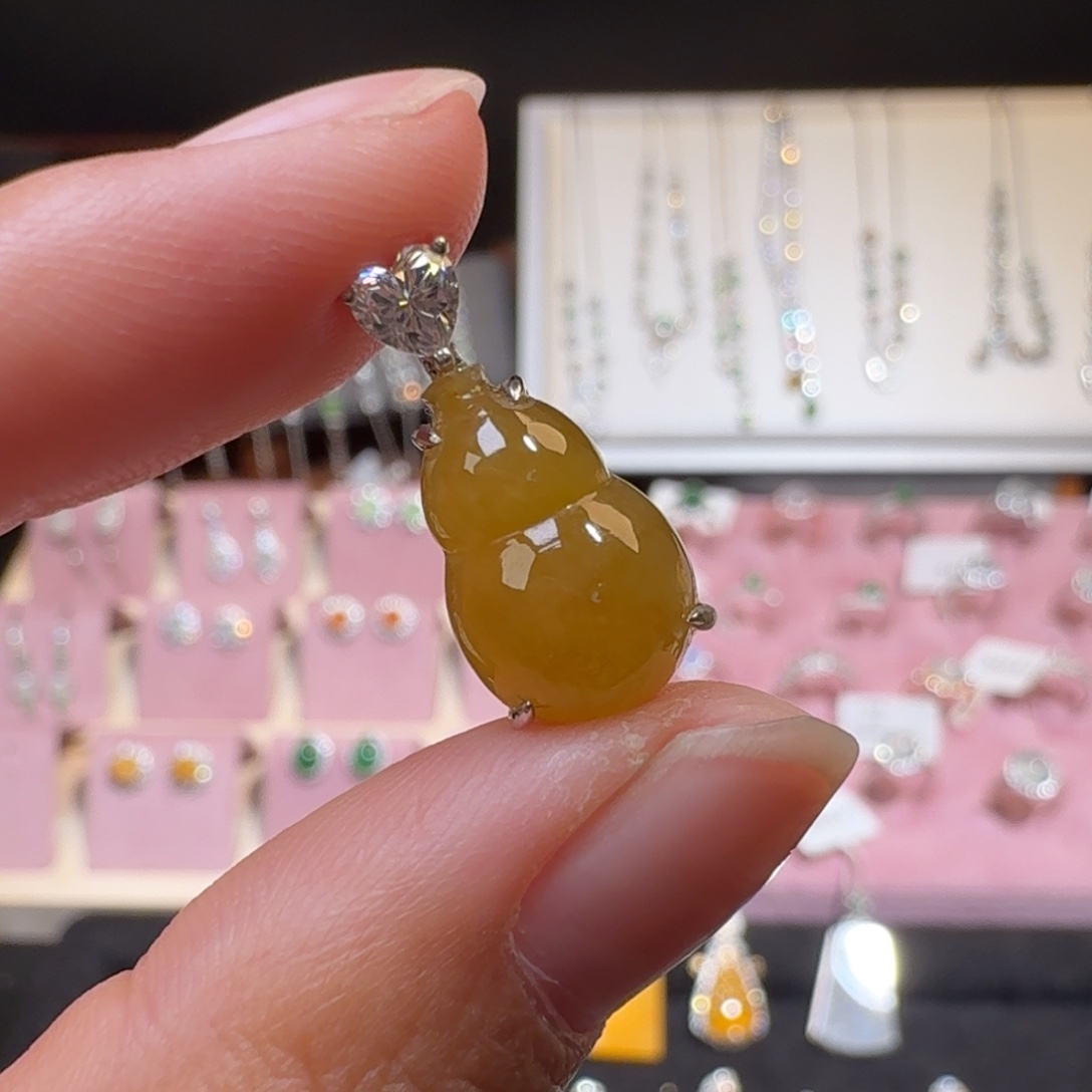 翡翠18K金镶嵌颈饰纯天然缅甸翡翠A货葫芦