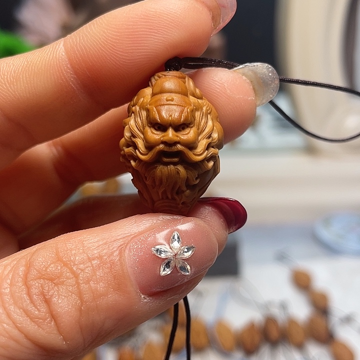 橄榄核吊坠，橄榄核