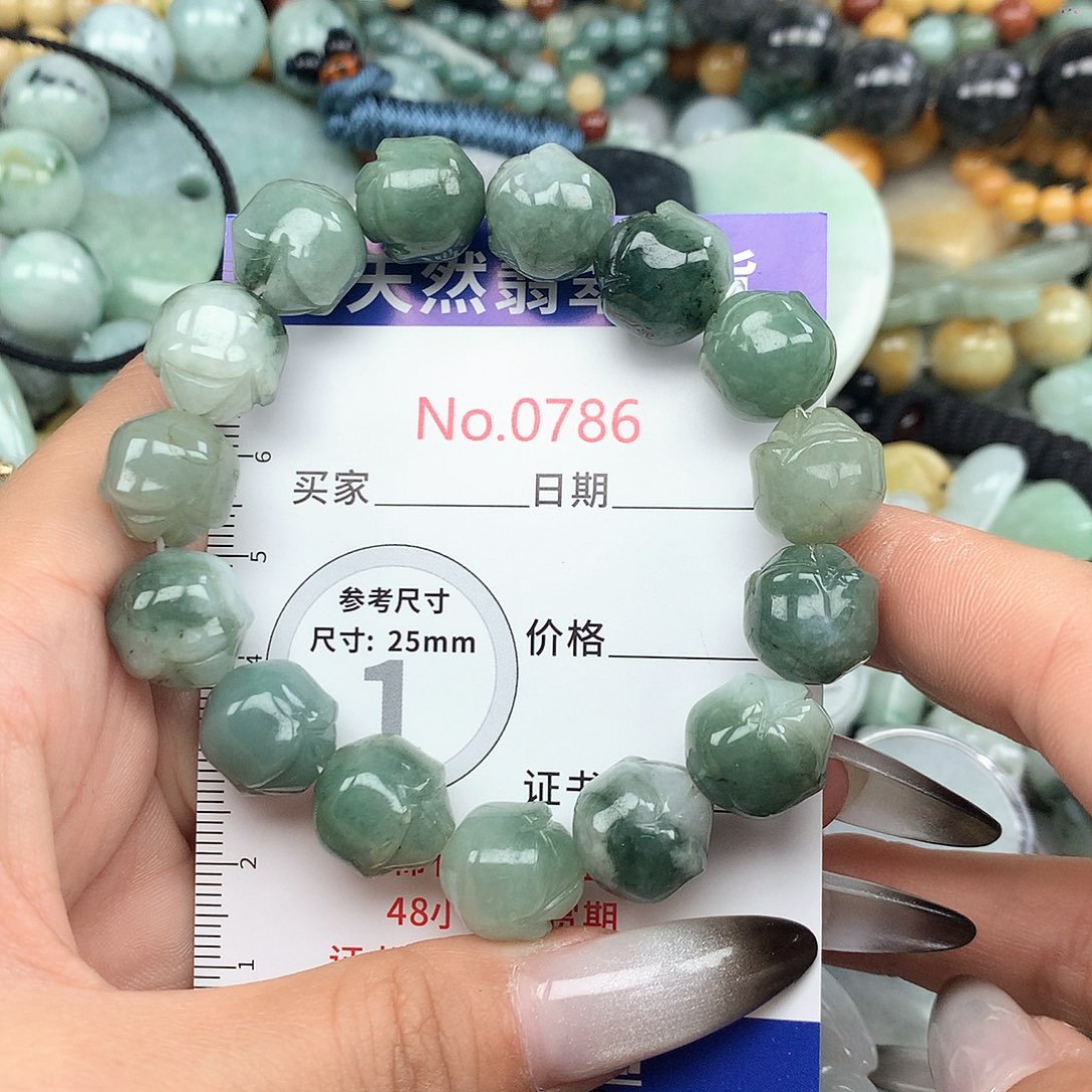 翡翠挂件未镶嵌0786….