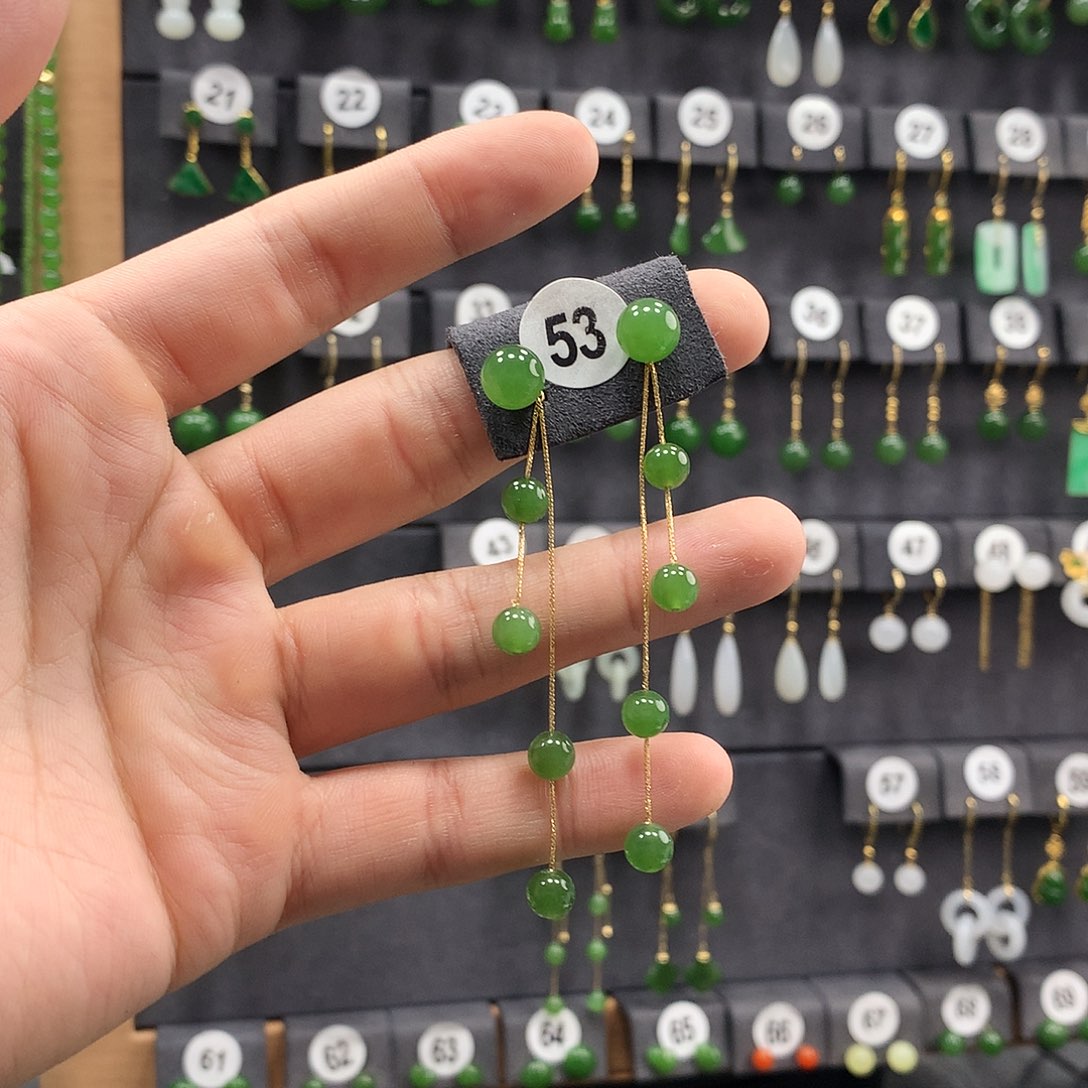 和田玉耳饰18K金镶嵌