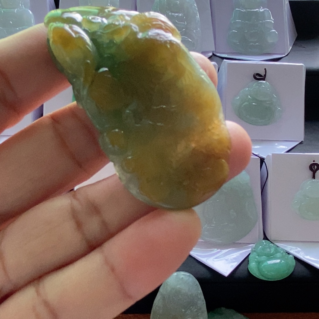 颈饰未镶嵌翡翠凤凰