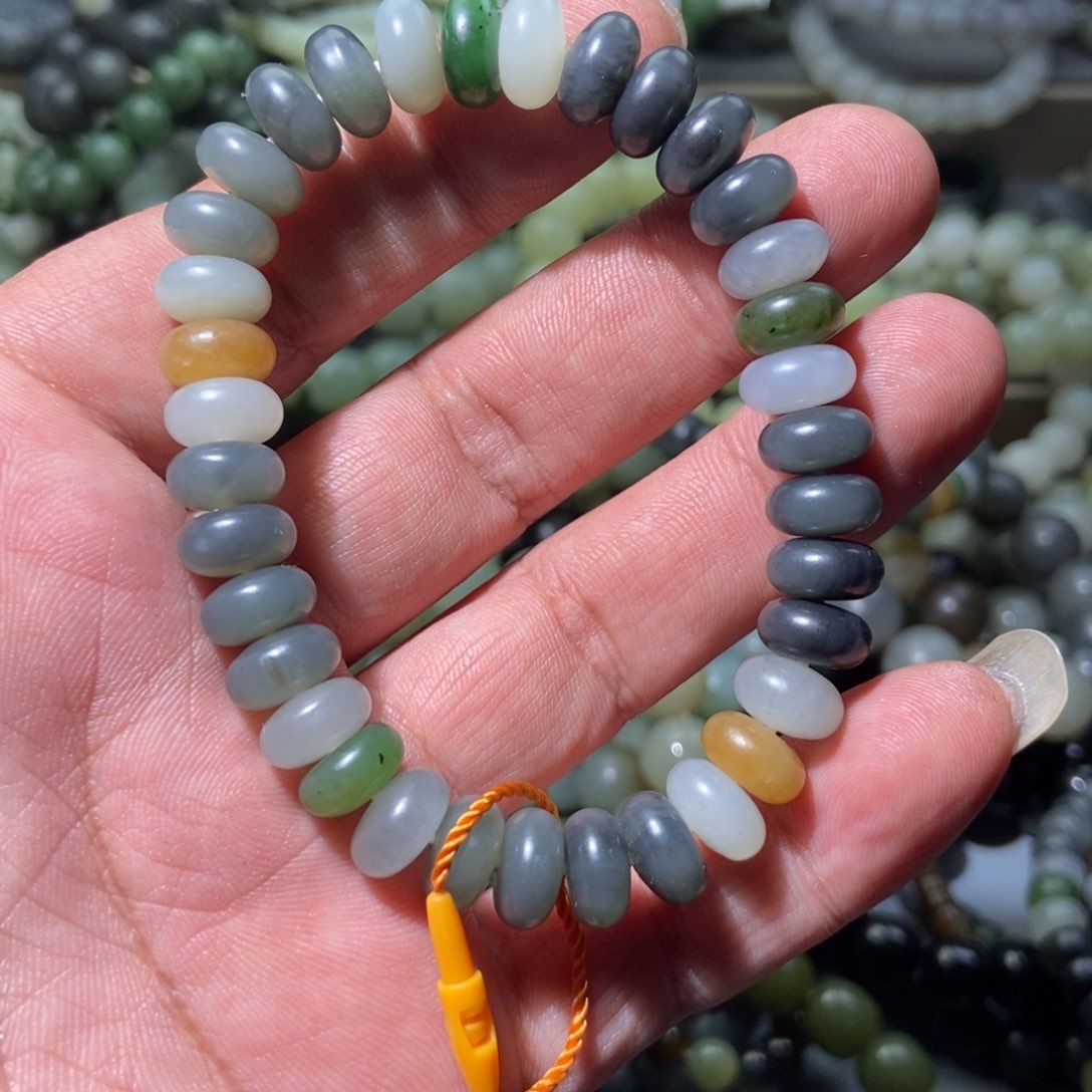 和田玉手链未镶嵌