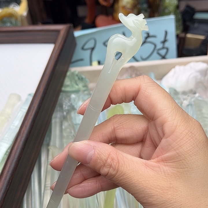 蛇纹石玉未镶嵌发簪