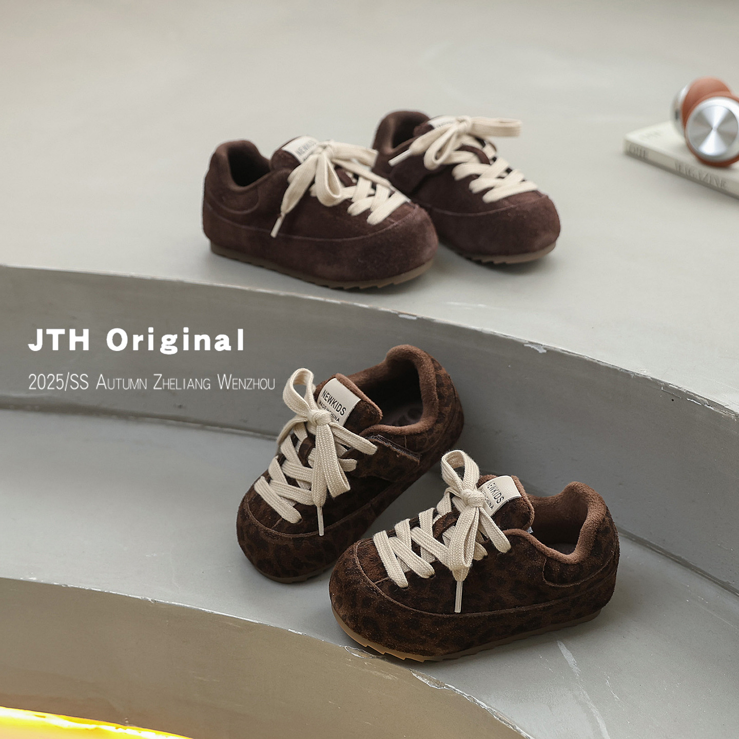 2025冬季新款韩版儿童加棉德训鞋豹纹大头软底洋气