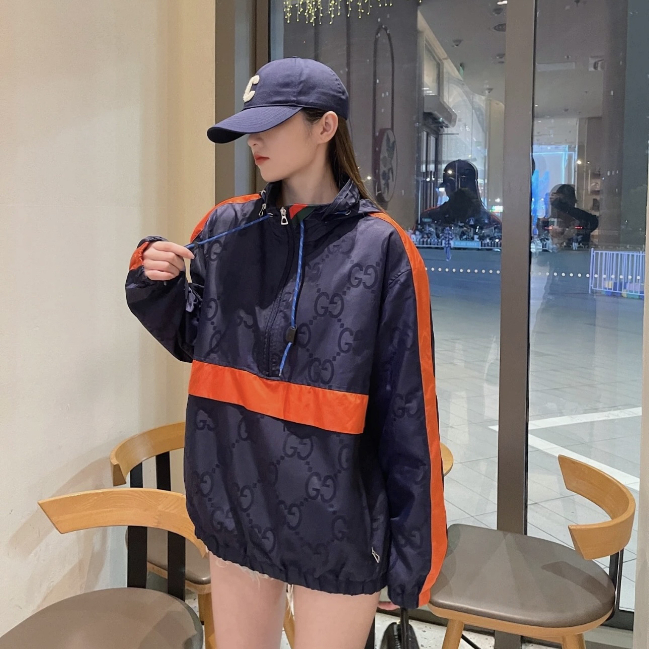 未使用 GUCCI/古驰 蓝橘双G满印logo半拉链冲锋衣/尺码44/B03065