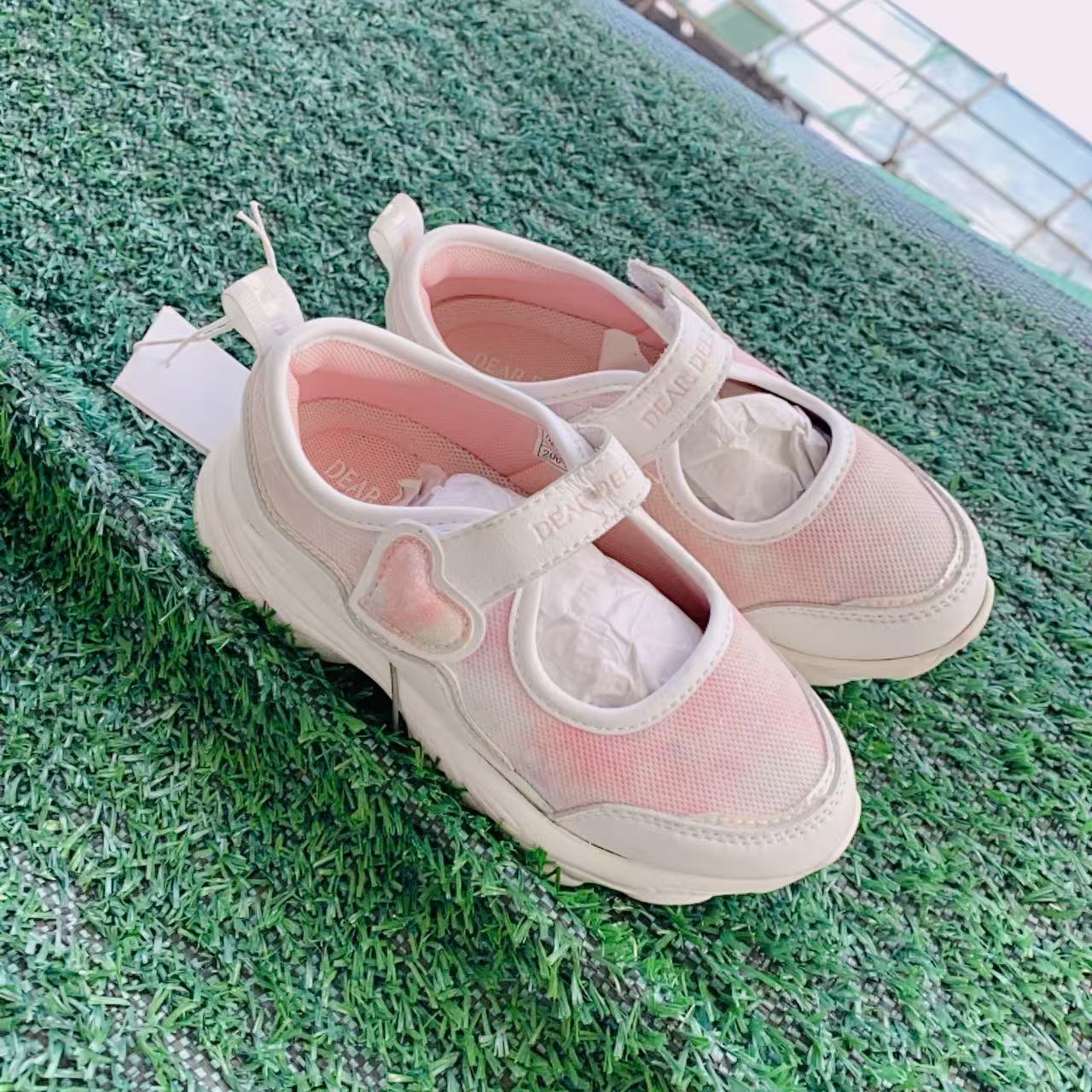 品牌雪地靴保暖舒适