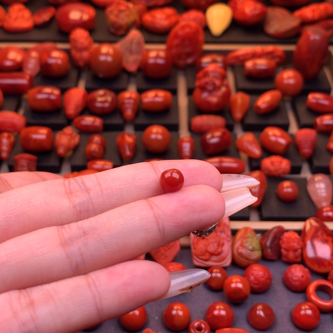 南红玛瑙未镶嵌原矿老型单珠7mm