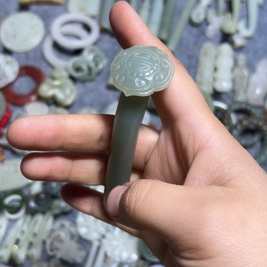 和田玉摆件未镶嵌