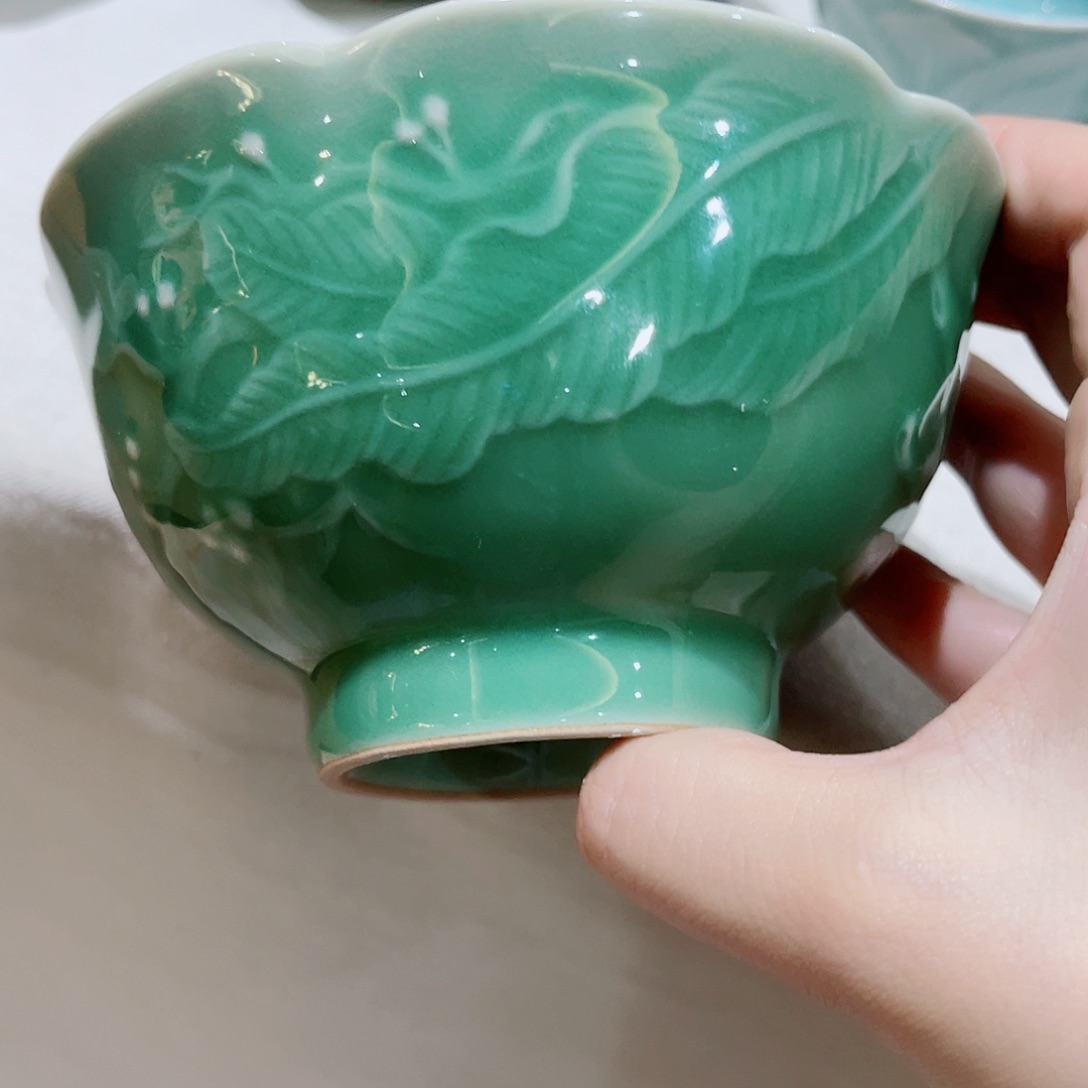 青瓷哈哈哈哈哈哈哈哈