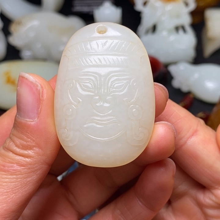 和田玉未镶嵌挂件